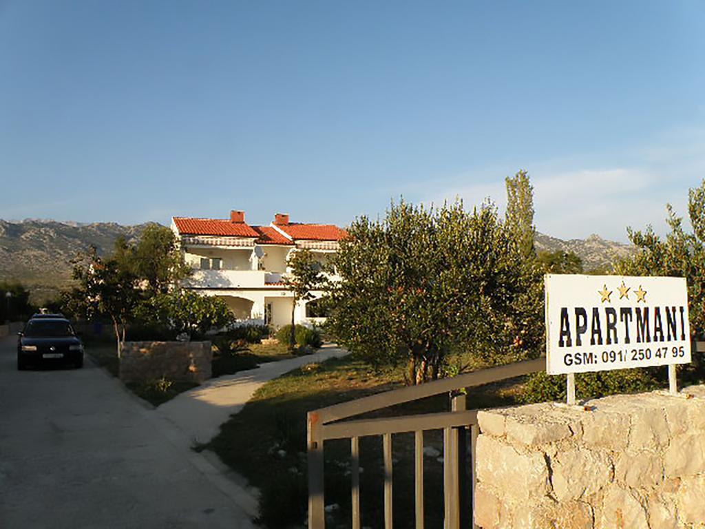 Apartments Punta Seline Habitación foto